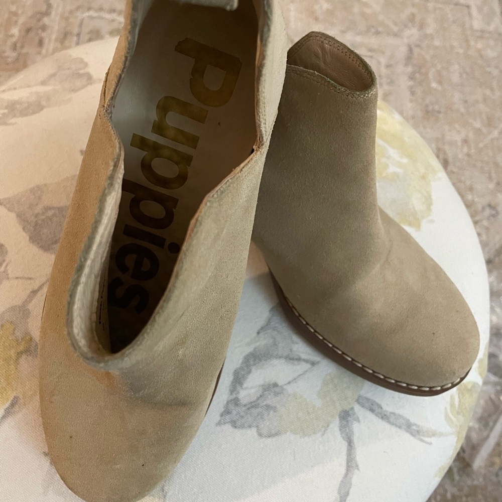 Hush Puppies Mazin Cayto Bootie Taupe Suede Women’s 7.5